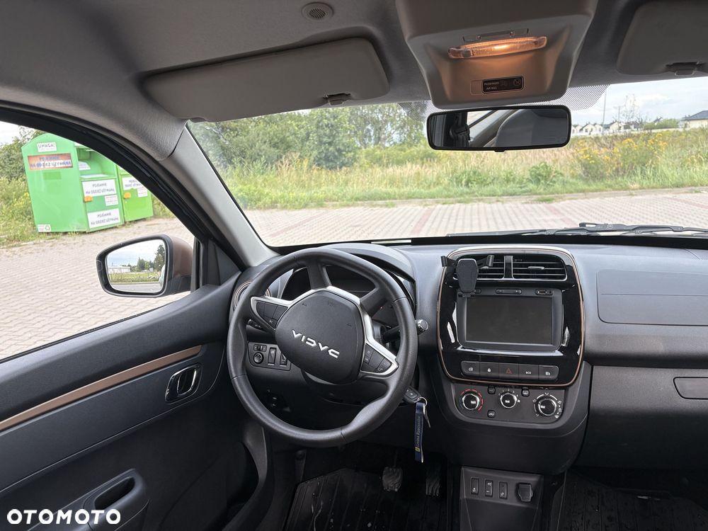 Dacia Spring - 9