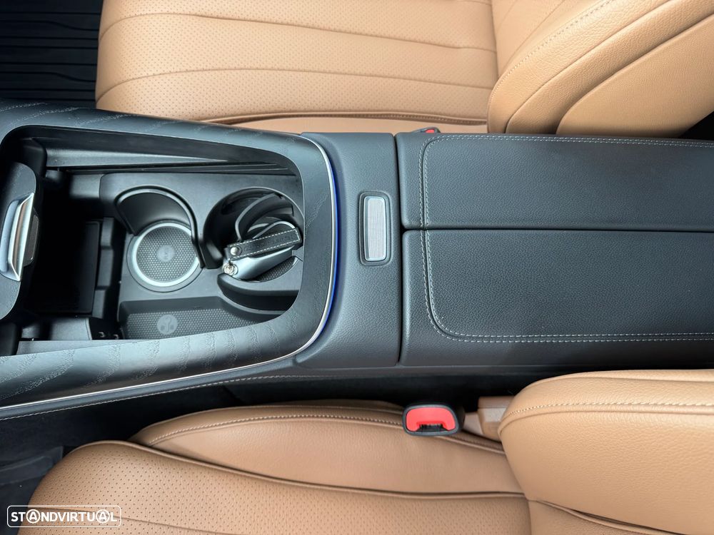 Mercedes-Benz E 300 Standard - 37