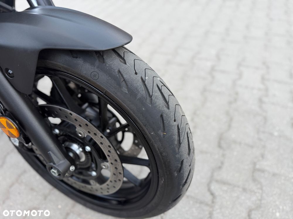 Yamaha MT - 6
