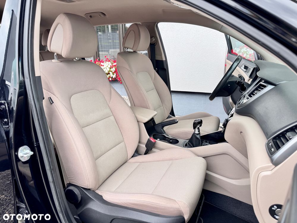 Hyundai Tucson blue 1.7 CRDi 2WD Passion - 18