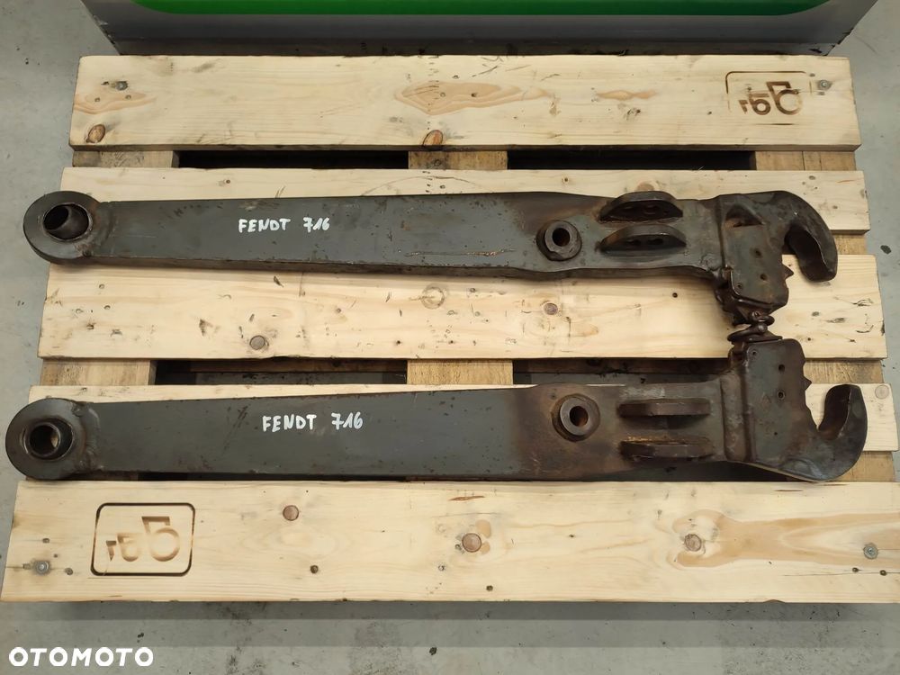 Dolne ramię podnośnika Fendt 716 - 2