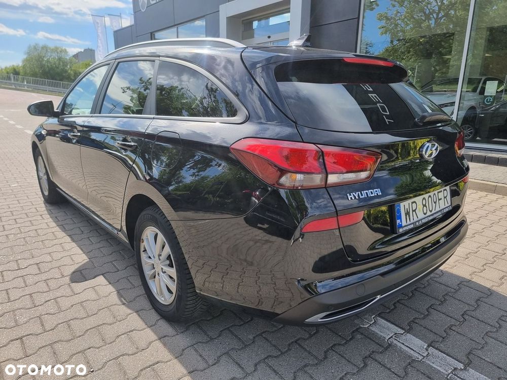 Hyundai i30 1.5 DPI Modern - 10