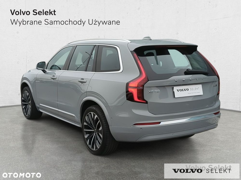 Volvo XC 90 - 8