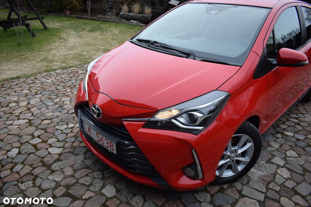 Toyota Yaris 1.5 20th Anniversary CVT - 2
