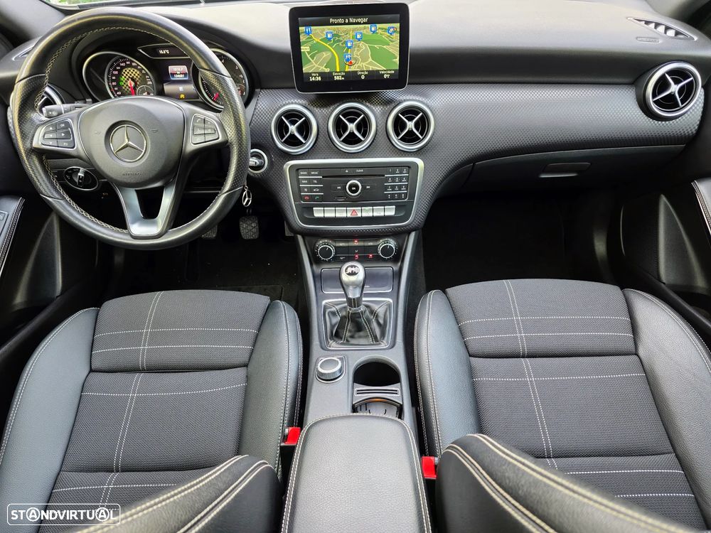 Mercedes-Benz A 180 d Fleet Pack Urban - 35