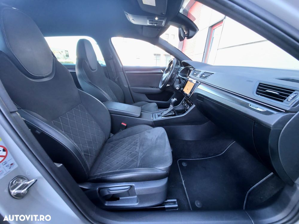 Skoda Superb Combi 2.0 TDI DSG SportLine - 6