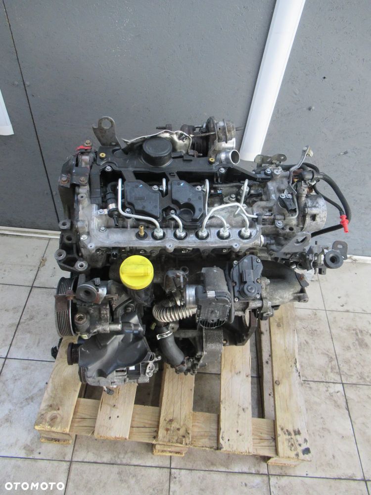 Silnik KOMPLETNY 2.0 dci M9R Vivaro Trafic m9r M9R E4