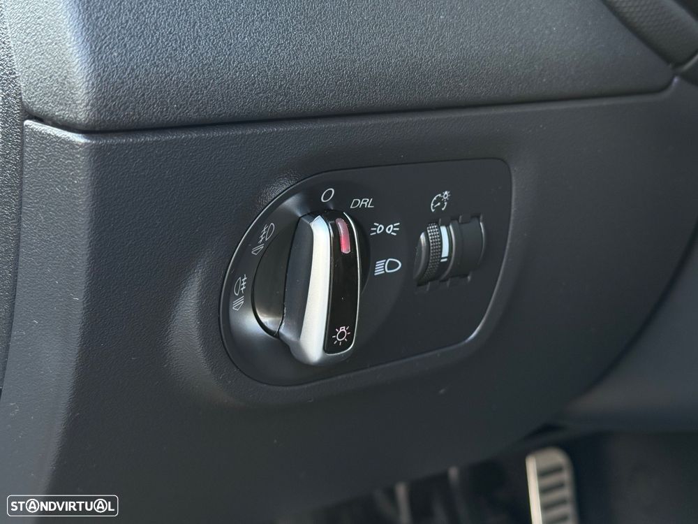 Audi TT Coupé 2.0 TFSI S-line - 12