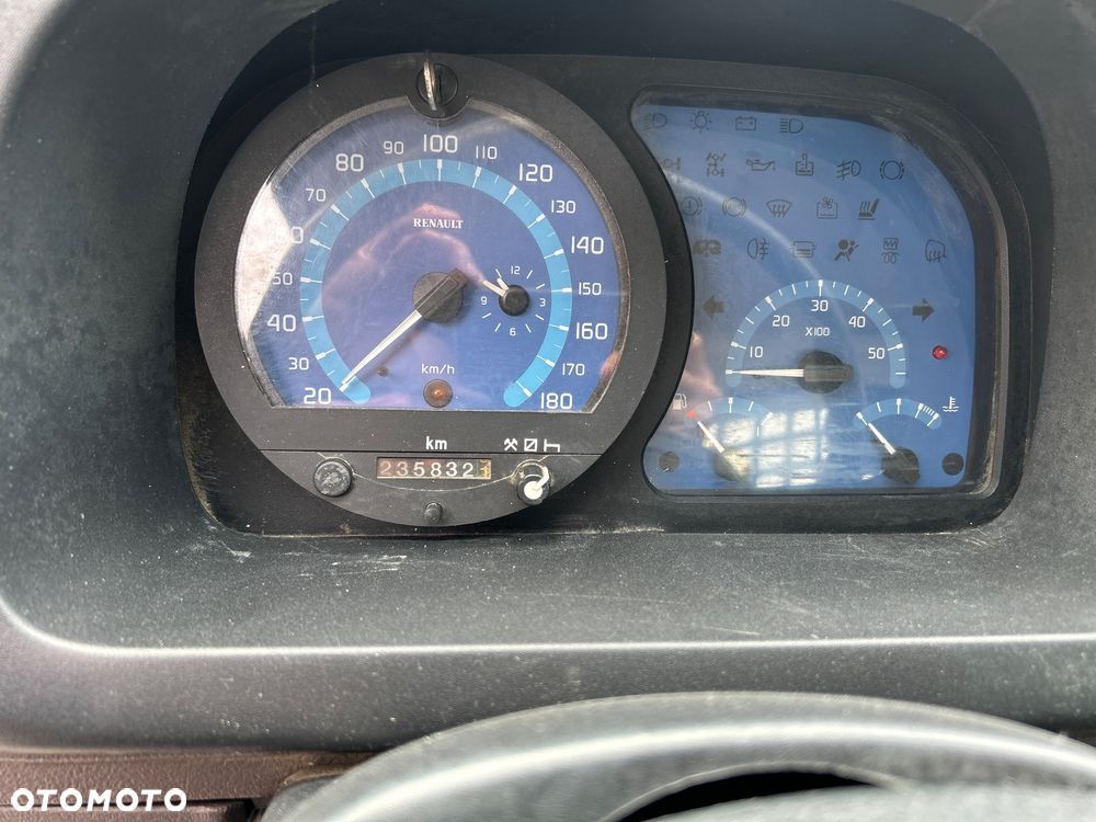 Renault Master - 11