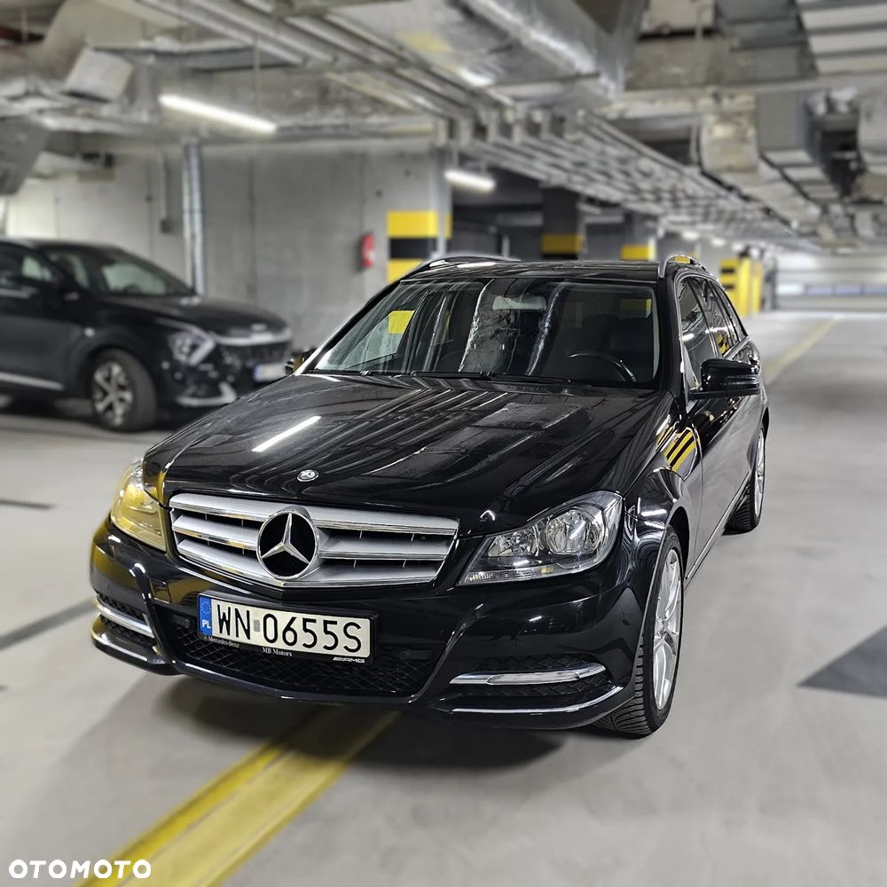 Mercedes-Benz Klasa C 180 CDI DPF (BlueEFFICIENCY) Avantgarde - 2