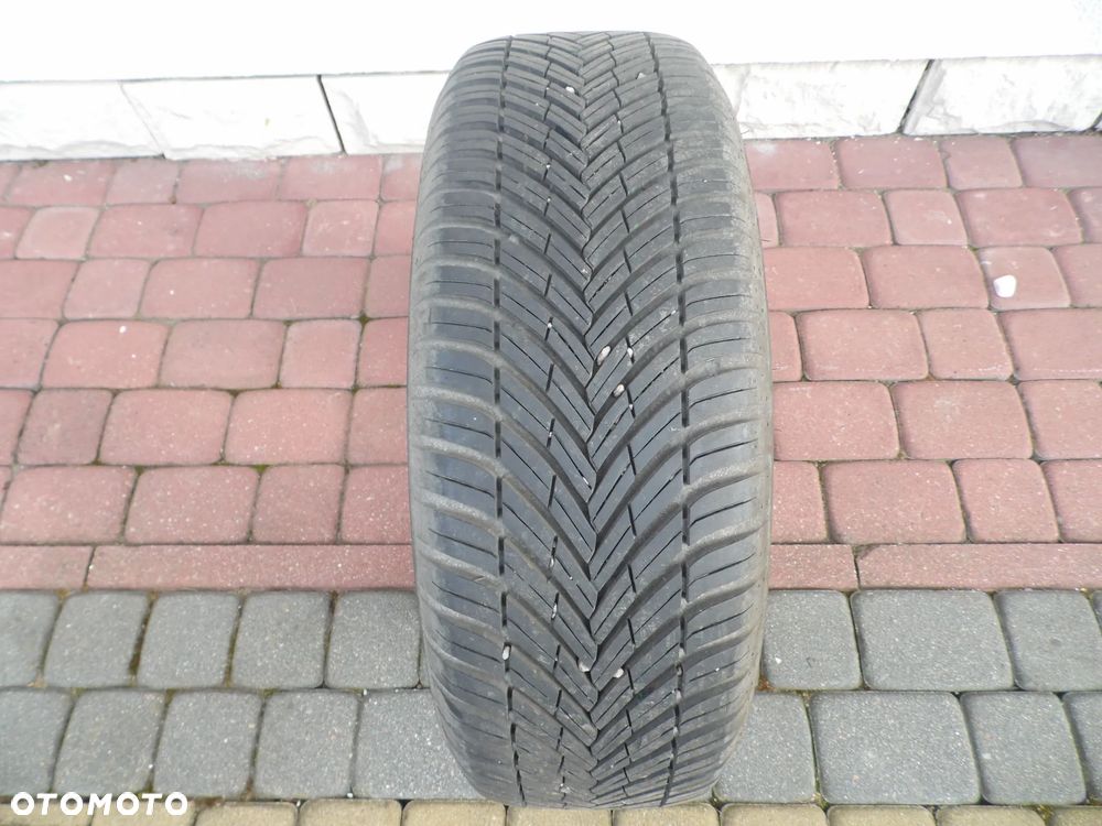 Opona Toyo Celsius AS2 205/60 R16 94V 2023 7,5mm - 1