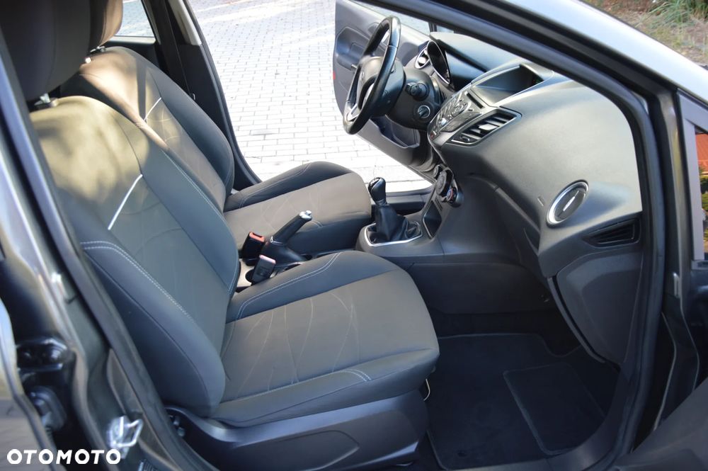 Ford Fiesta 1.25 Platinium X - 12