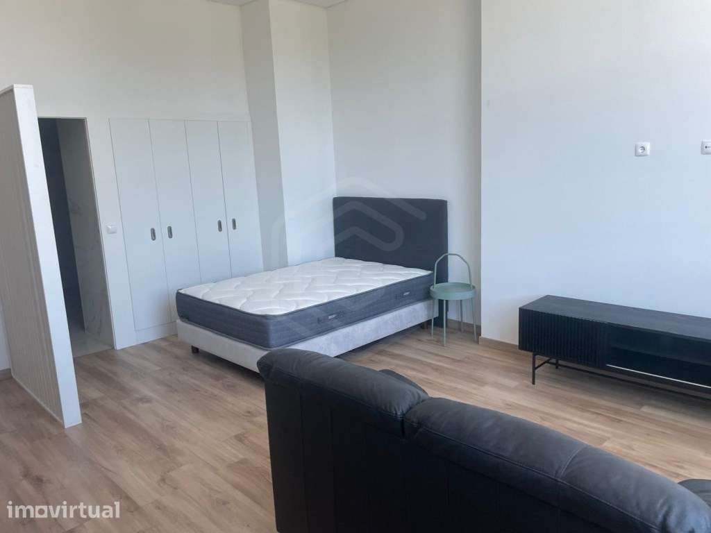 Apartamento T0 em Seroa - Paços de Ferreira - Grande imagem: 2/7
