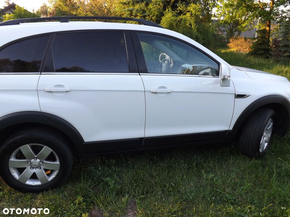 Chevrolet Captiva 2.4 2WD LT - 6