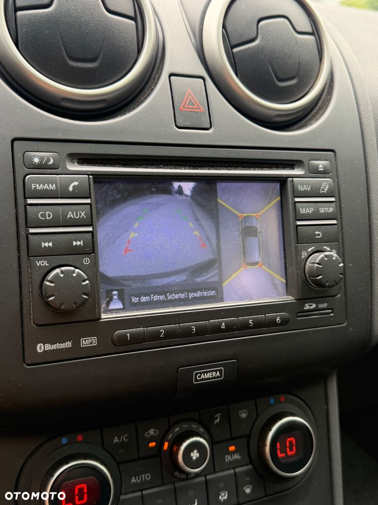 Nissan Qashqai 2.0 4 x 4 tekna - 12