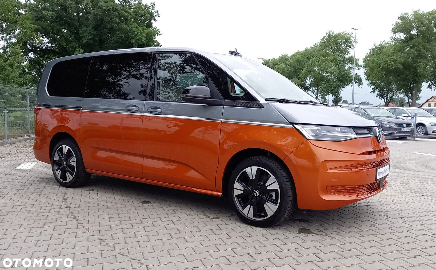 Volkswagen Multivan - 6