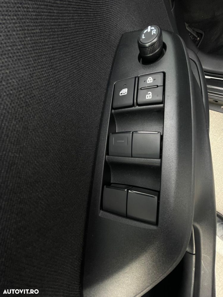 Toyota Yaris 1.5 116 CP HEV Active - 12