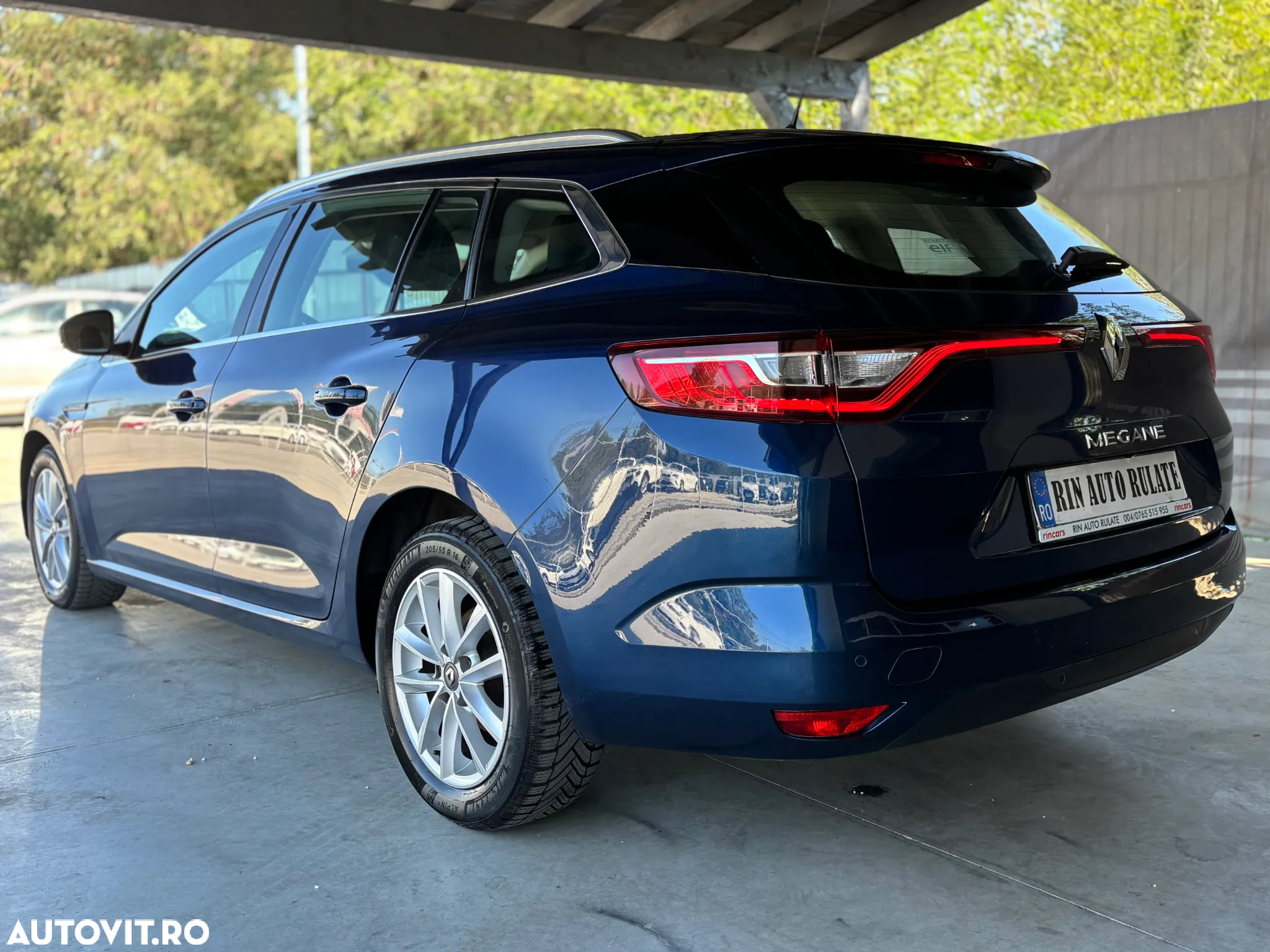 Renault Megane BLUE dCi Business - 7