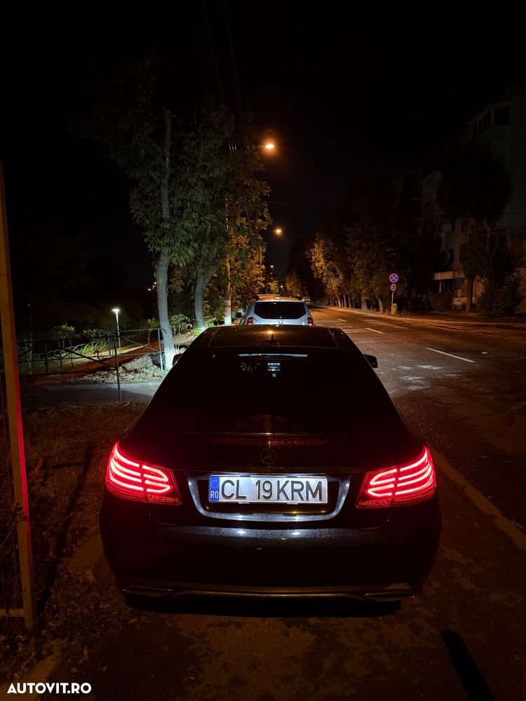 Mercedes-Benz E - 16