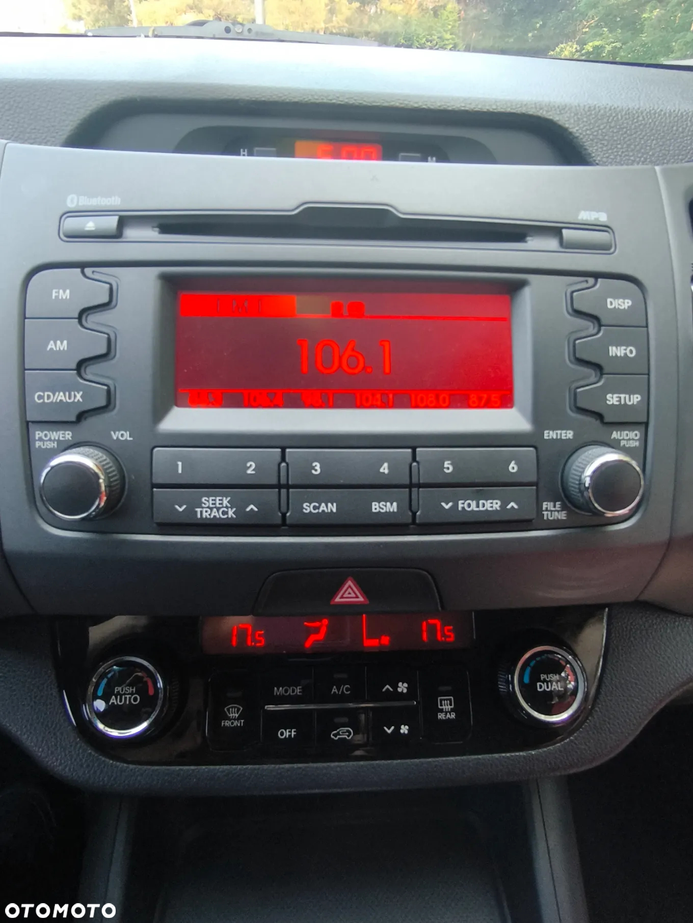 Kia Sportage - 16