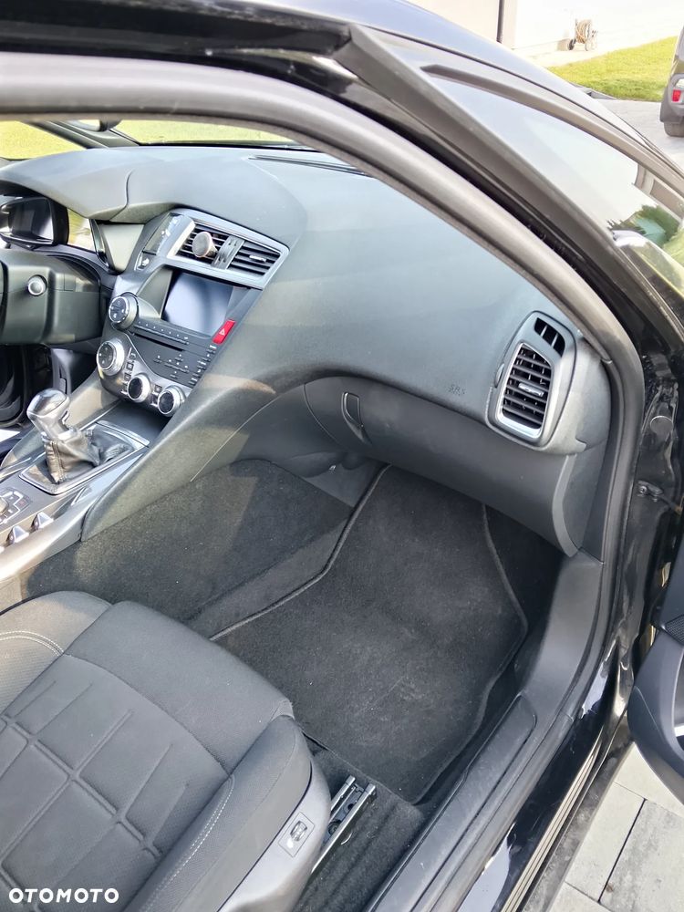 DS Automobiles DS 5 - 15
