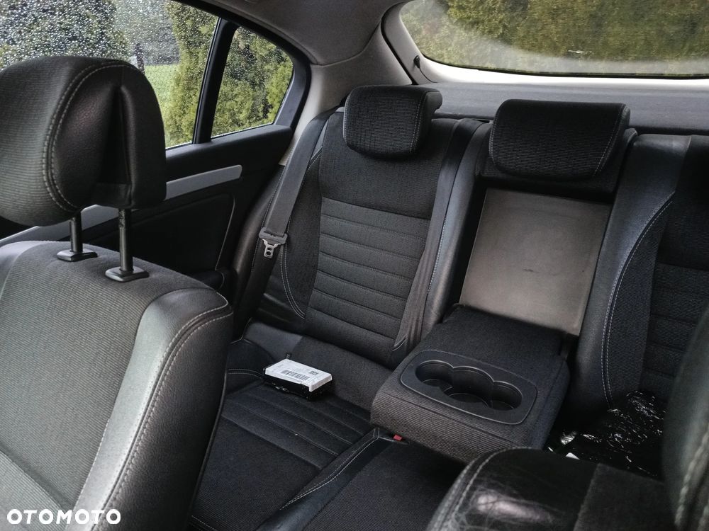 Renault Laguna 2.0 DCi Dynamique - 19