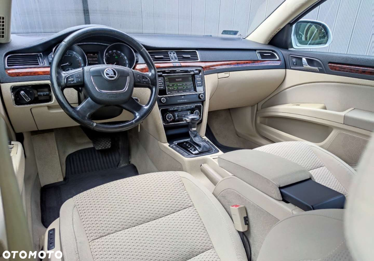 Skoda Superb 2.0 TSI Elegance Outdoor DSG - 34