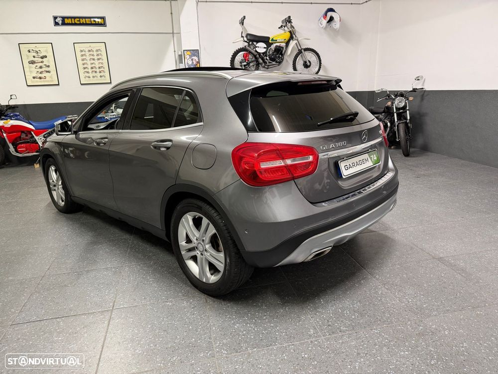 Mercedes-Benz GLA 180 CDI Urban - 26