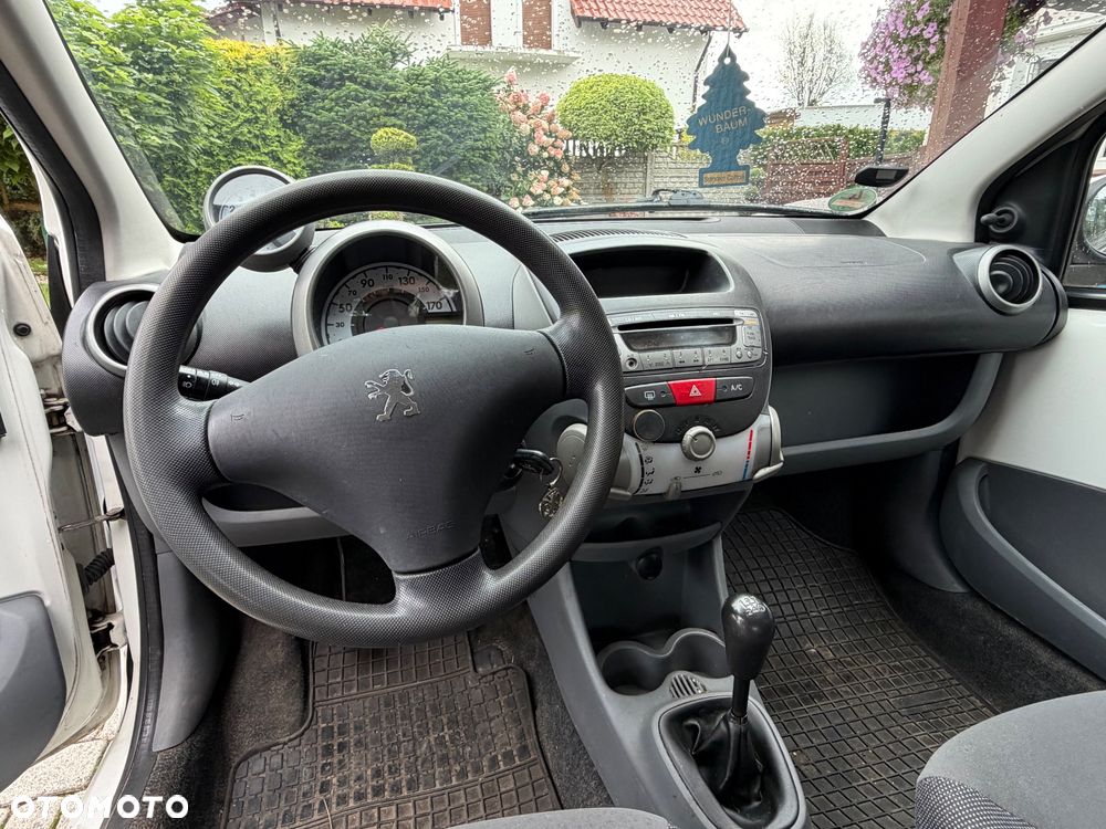 Peugeot 107 - 15
