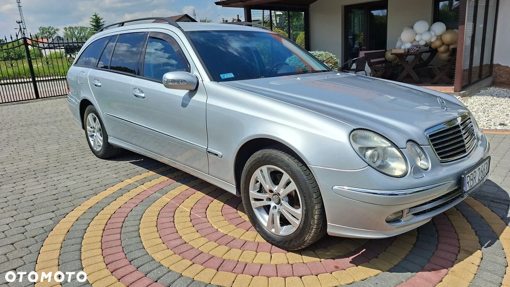 Mercedes-Benz Klasa E 280 CDI 4Matic Automatik Avantgarde DPF - 4