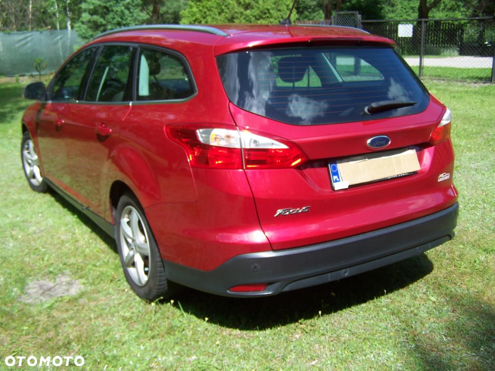 Ford Focus 1.6 TI-VCT SYNC Edition - 4