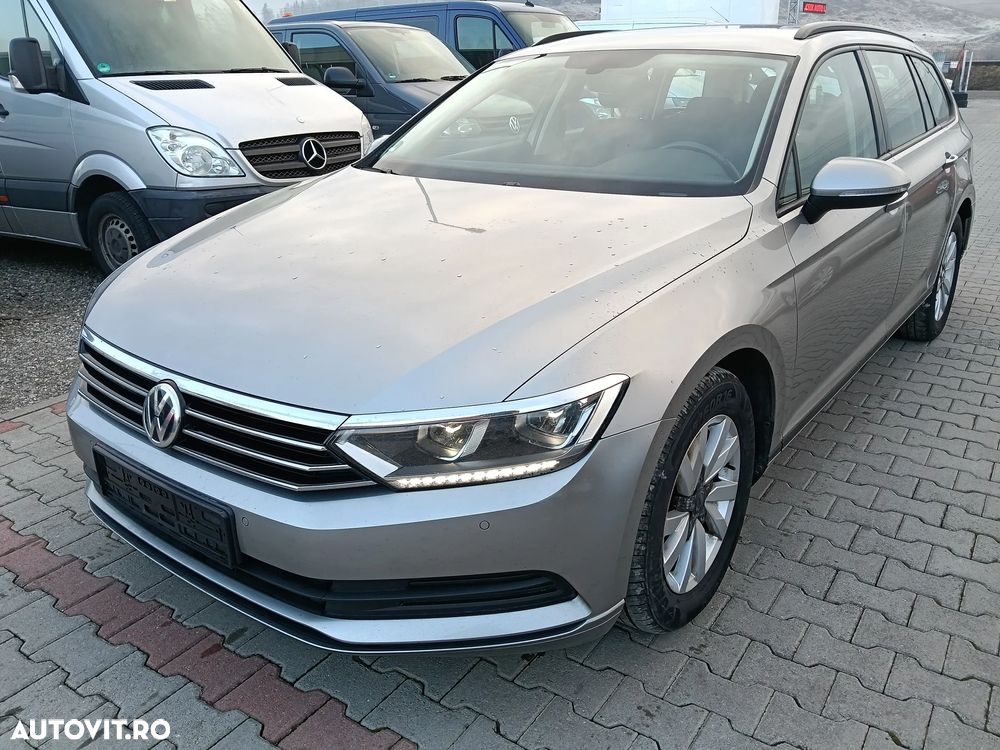 Volkswagen Passat - 2