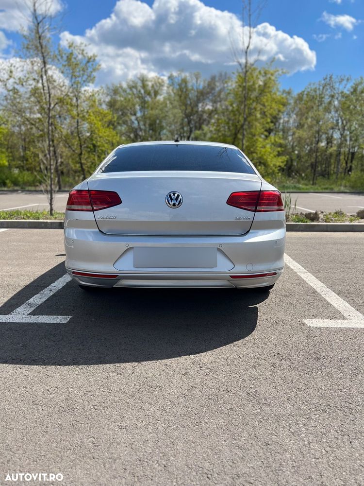 Volkswagen Passat 2.0 TDI DSG Comfortline - 7