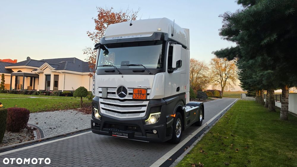 Mercedes-Benz Actros