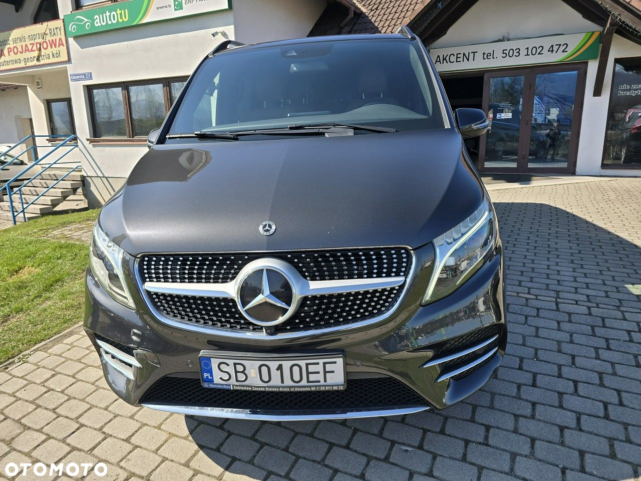 Mercedes-Benz Klasa V - 2