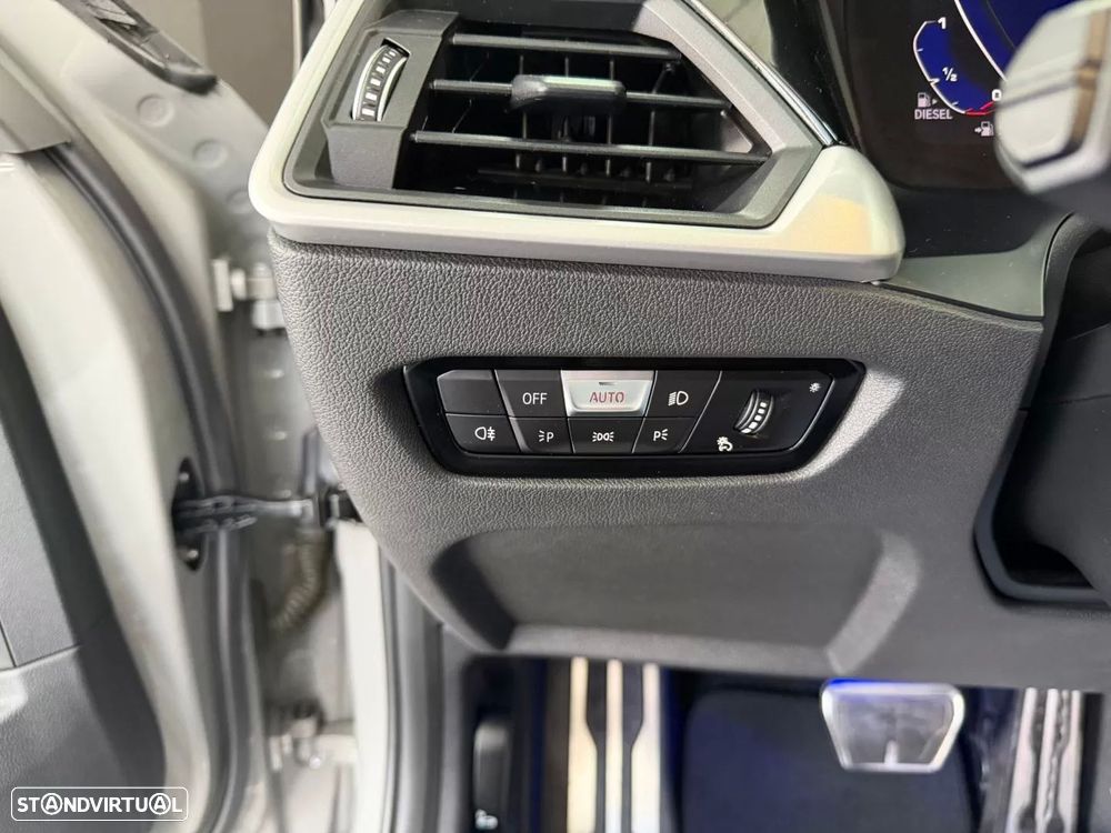 BMW 320 d Pack M Auto - 17