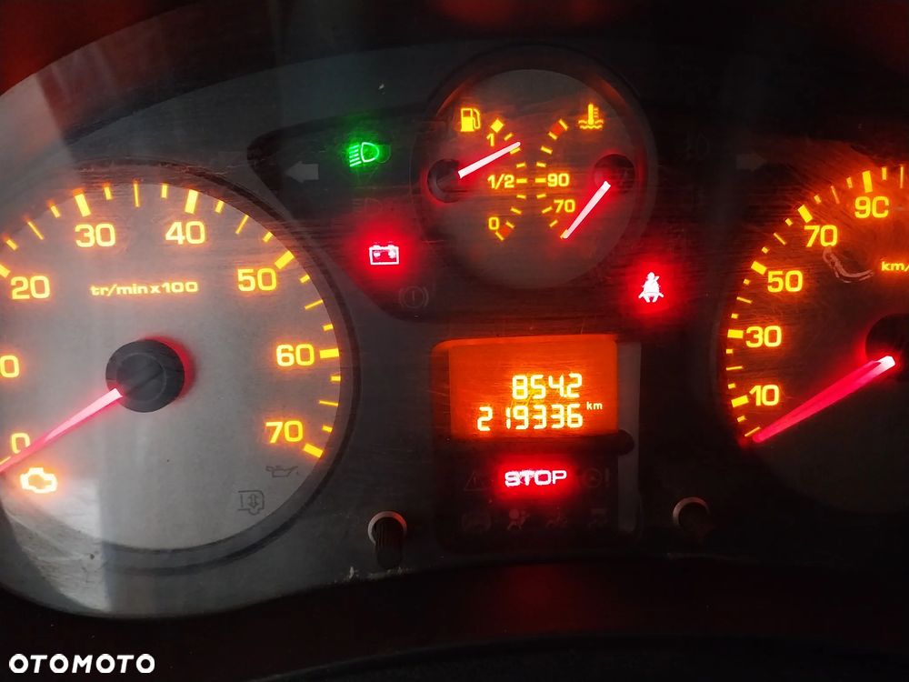 Peugeot Partner 1.6 BlueHDi Active - 9