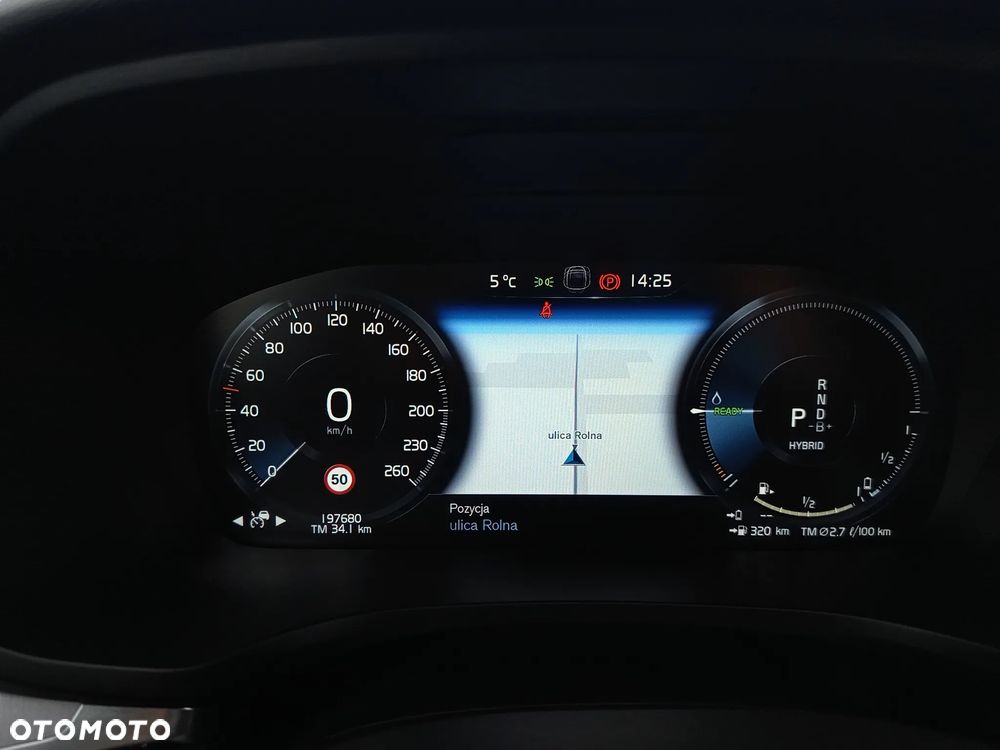 Volvo V60 T6 AWD Twin Engine Geartronic Momentum Pro - 26