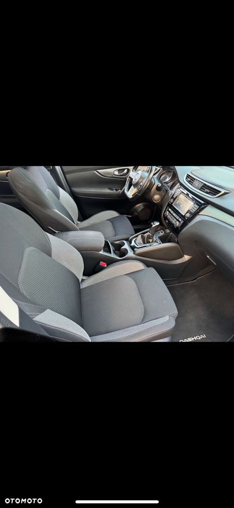 Nissan Qashqai 1.2 DIG-T N-Connecta Xtronic - 10