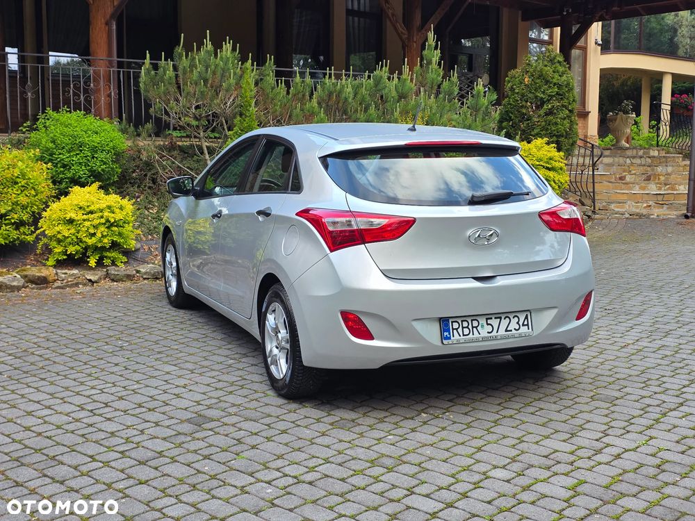 Hyundai i30 1.4 Classic - 12