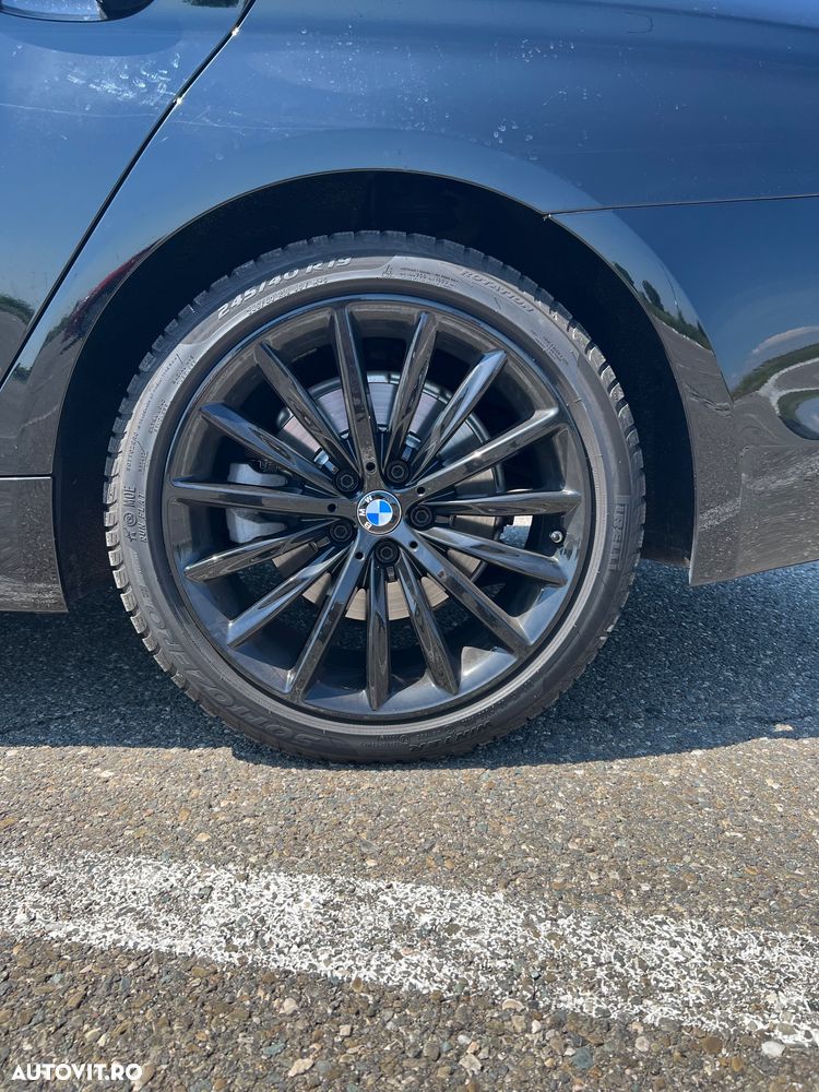 BMW Seria 5 - 36