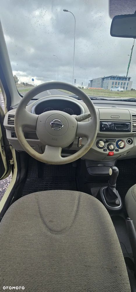 Nissan Micra - 10