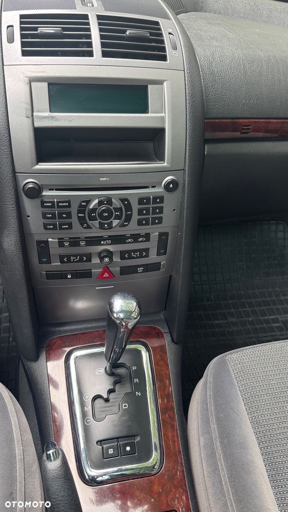 Peugeot 407 2.0 HDI SV Executive EU4 - 16