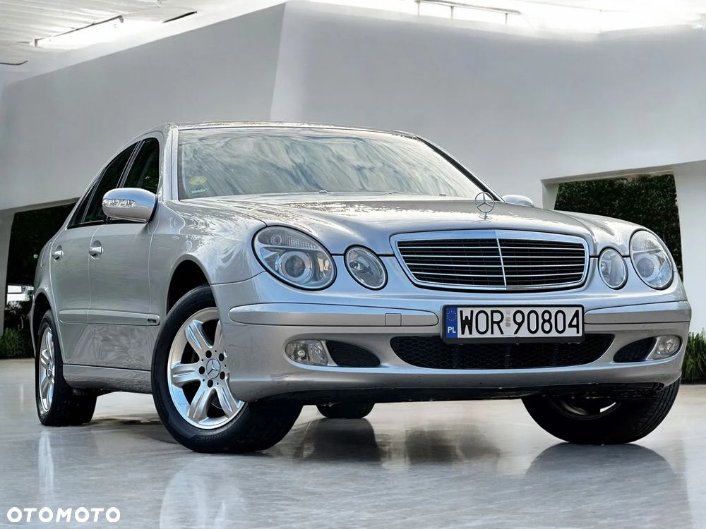 Mercedes-Benz Klasa E 240 Classic - 1
