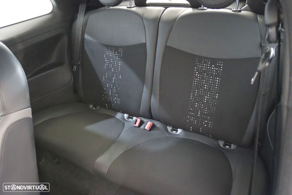 Fiat 500C 1.0 Hybrid Connect - 10