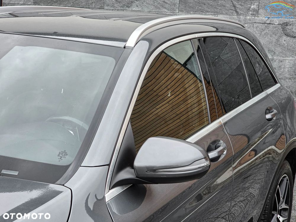 Mercedes-Benz GLC 220 d 4Matic 9G-TRONIC - 6