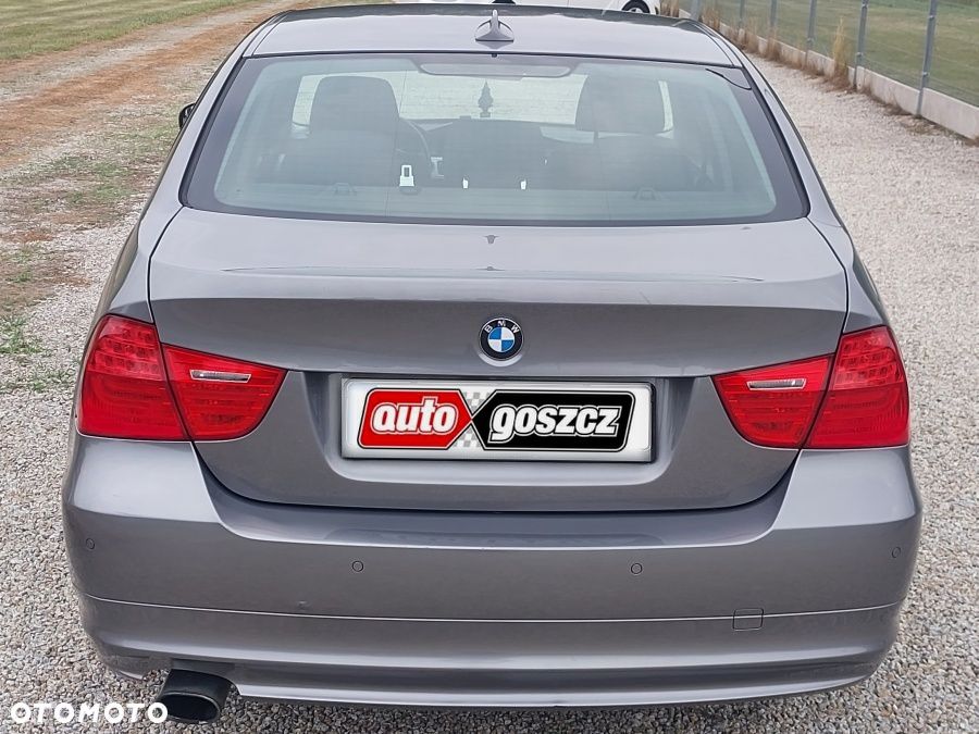 BMW Seria 3 320i Edition Lifestyle - 8
