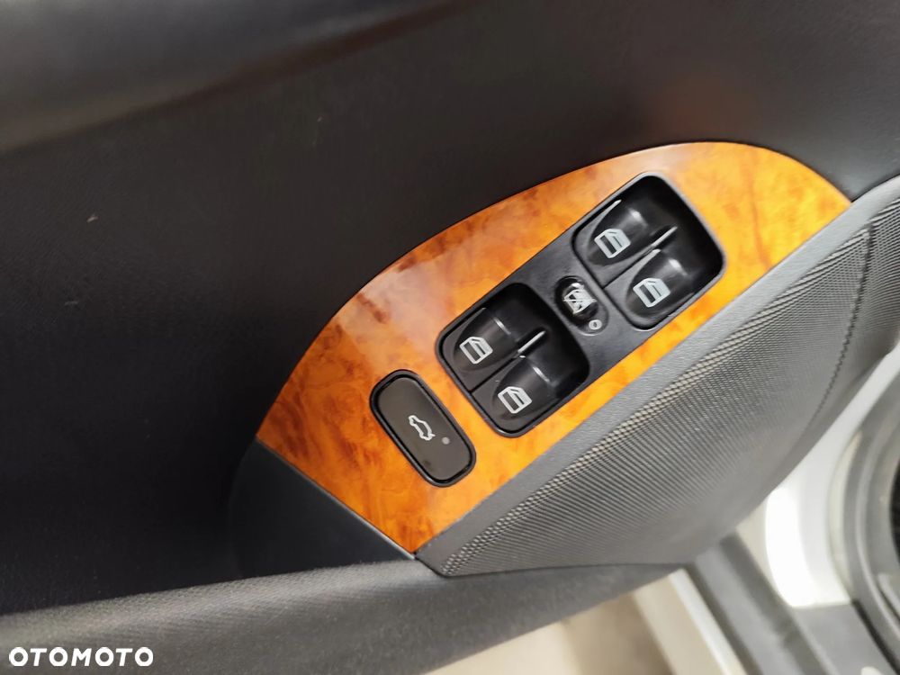 Mercedes-Benz CLK 200 Kompressor Automatik Elegance - 32