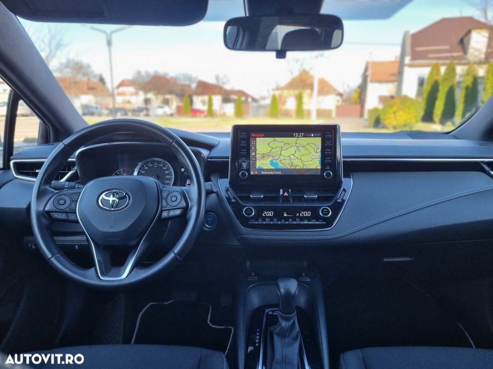 Toyota Corolla 1.8 Hybrid Touring Sports Business Edition - 13