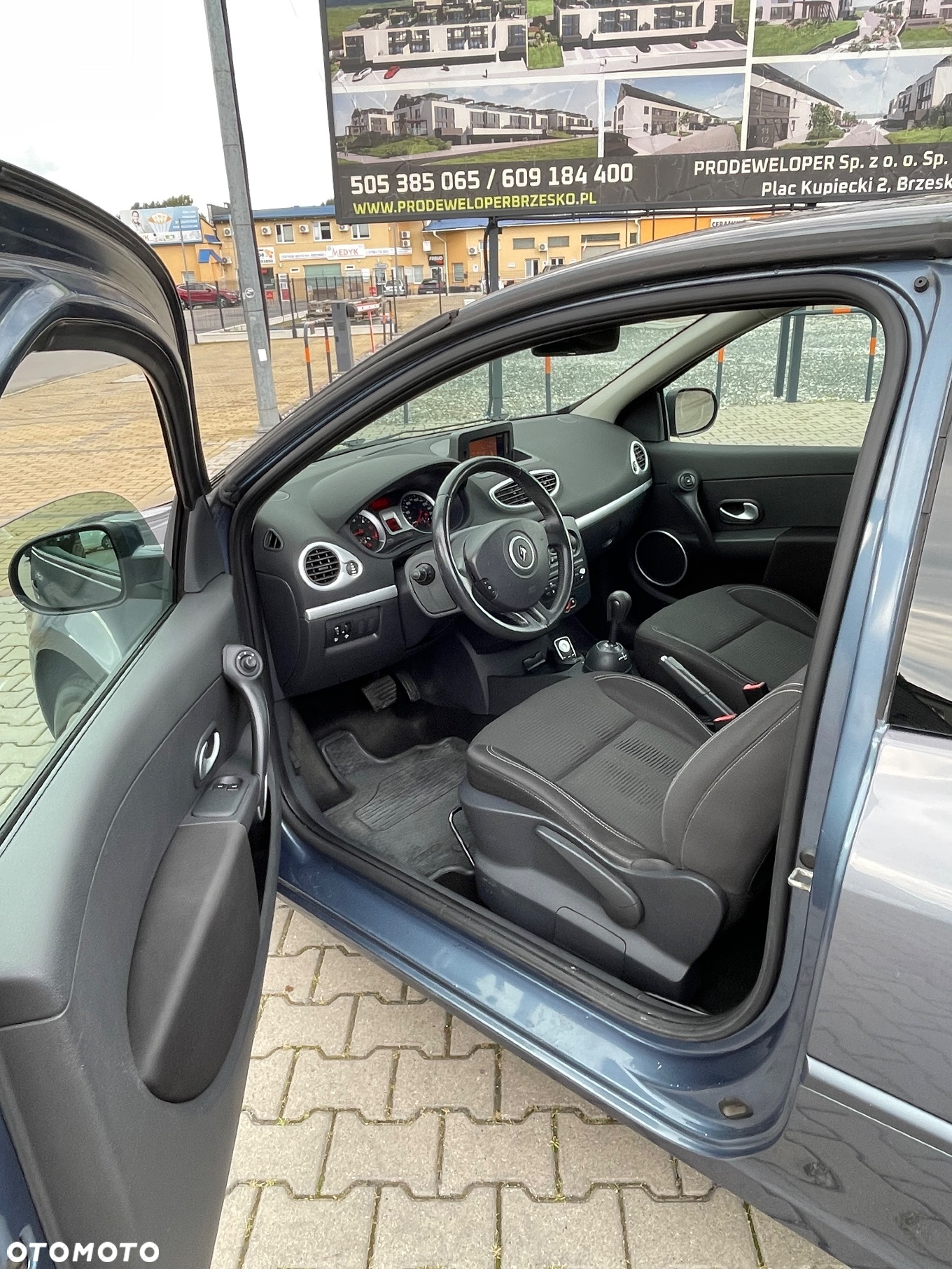 Renault Clio - 12